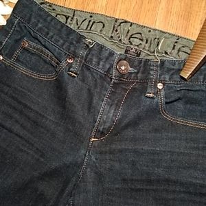 Calvin Klein BODY Skinny Jeans